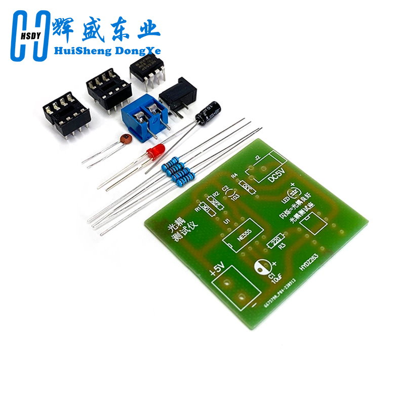 مجموعة اختبار Optocoupler 555  - مراجعة Diy Electronics Workbench وسعره